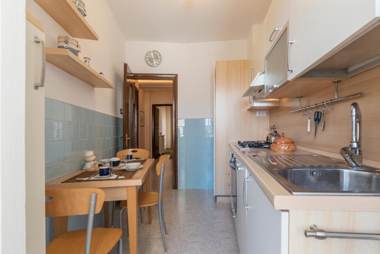 רומא San Giovanni Apartment With Balcony מראה חיצוני תמונה